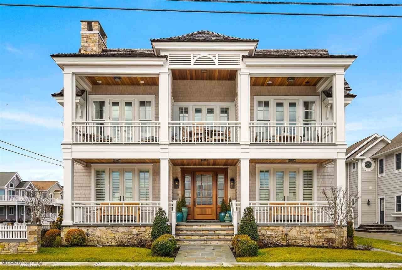Single Family Homes pour l Vente à 100 105th Street Stone Harbor, New Jersey 08247 États-Unis