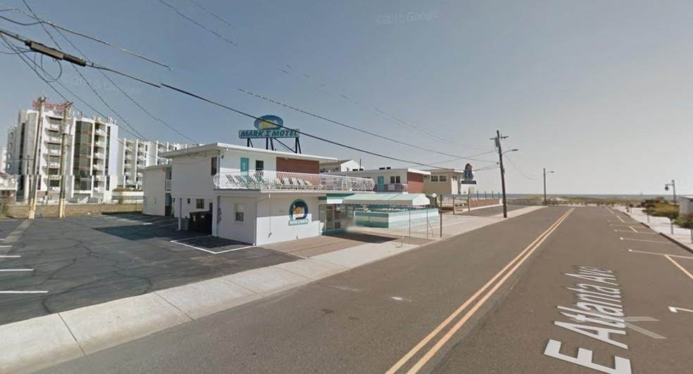 3. Condominiums for Sale at 417 E Atlanta Avenue Wildwood Crest, New Jersey 08260 United States