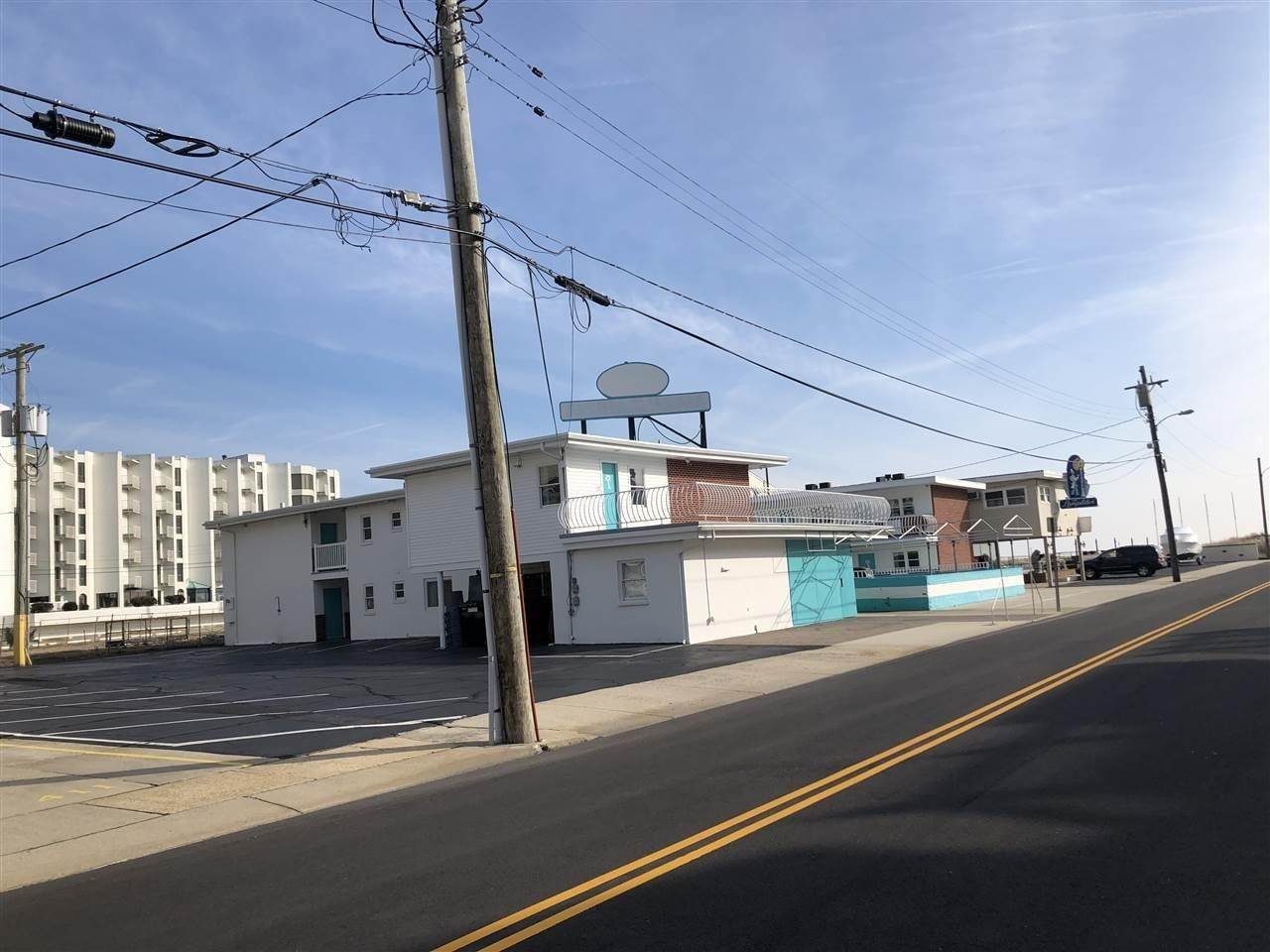 6. Condominiums for Sale at 417 E Atlanta Avenue Wildwood Crest, New Jersey 08260 United States