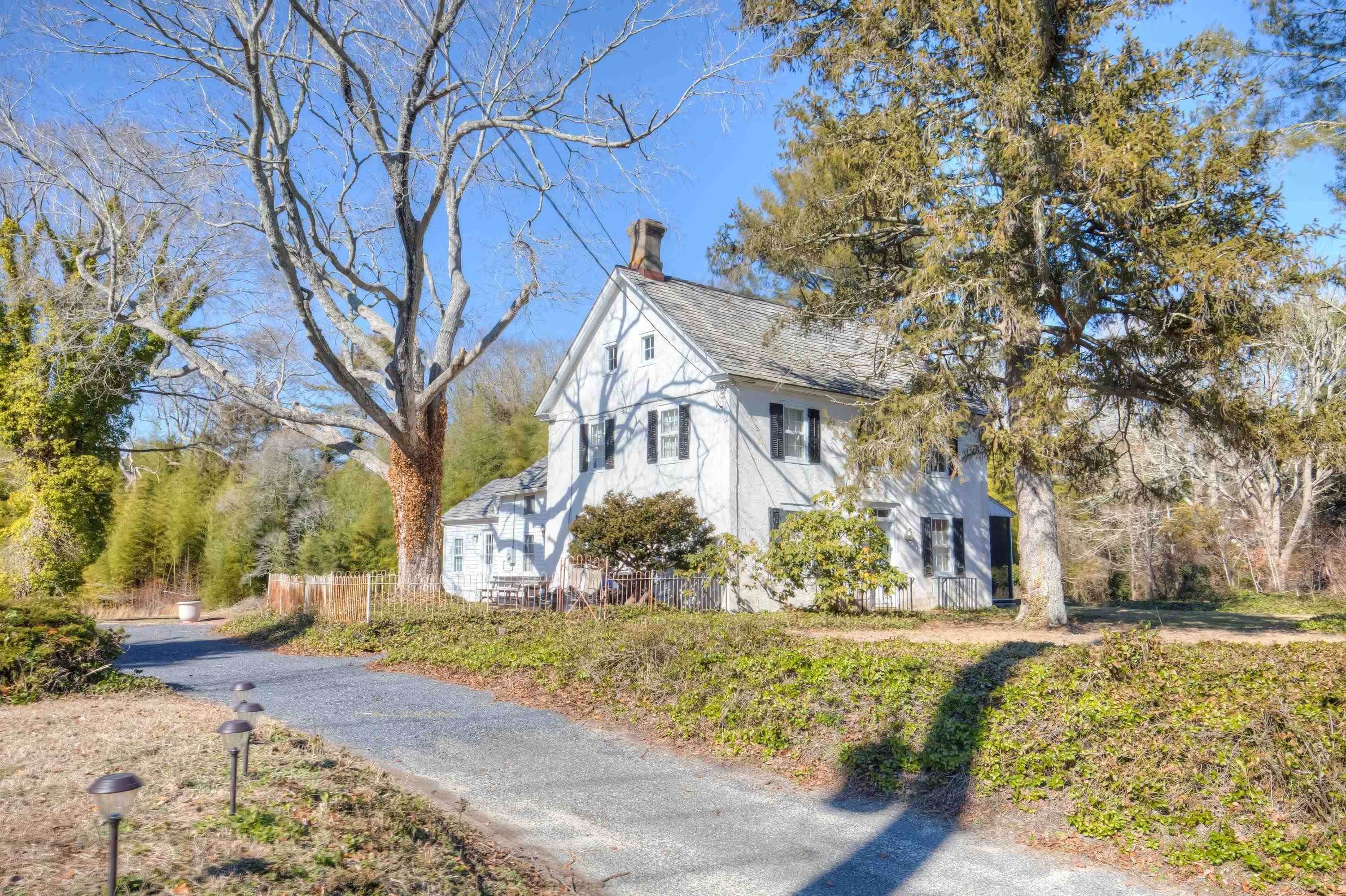 Single Family Homes pour l Vente à 1845 Route 9 N Swainton, New Jersey 08210 États-Unis