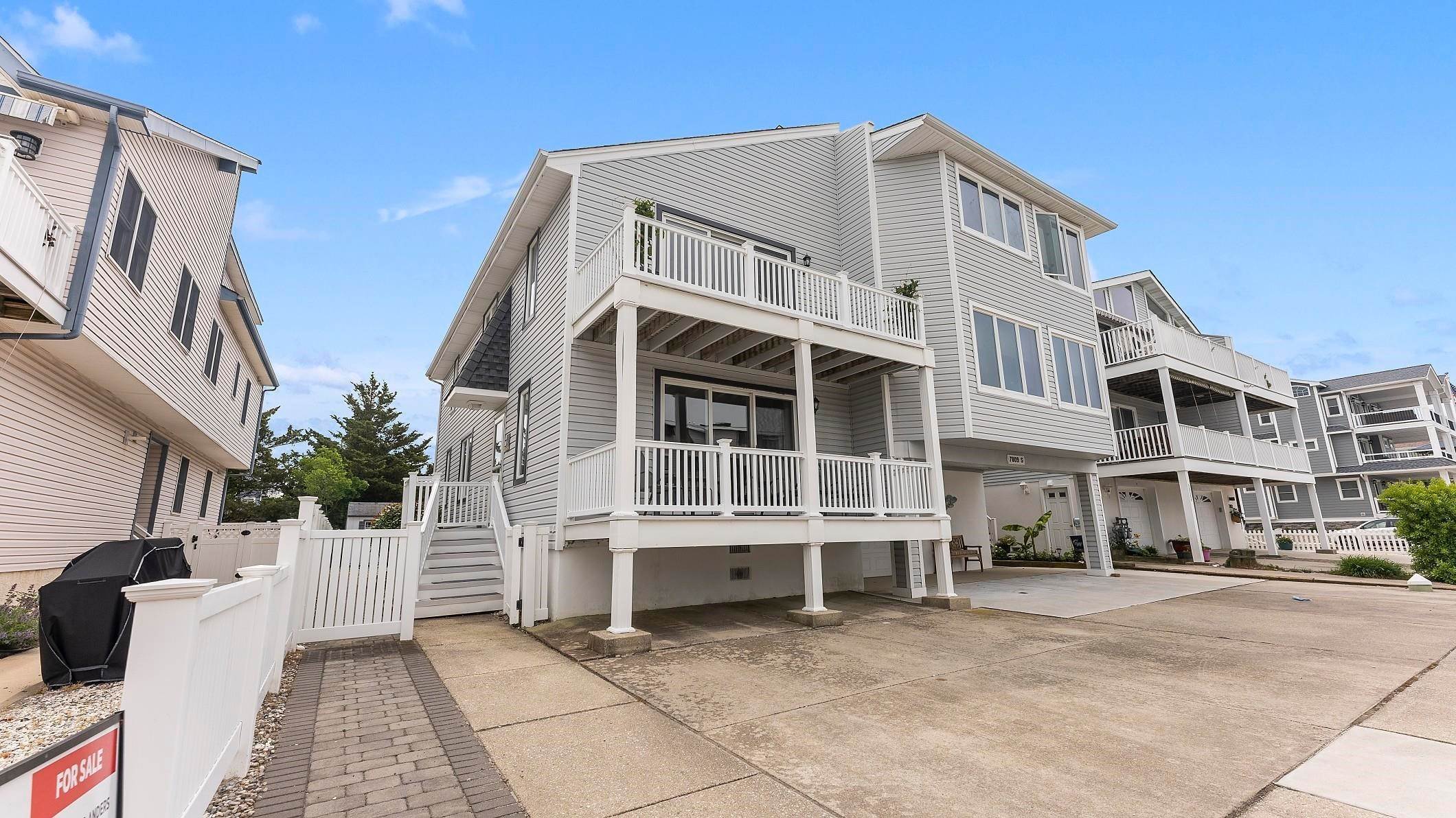 2. Condominiums for Sale at 7809 Roberts Avenue Sea Isle City, New Jersey 08243 United States