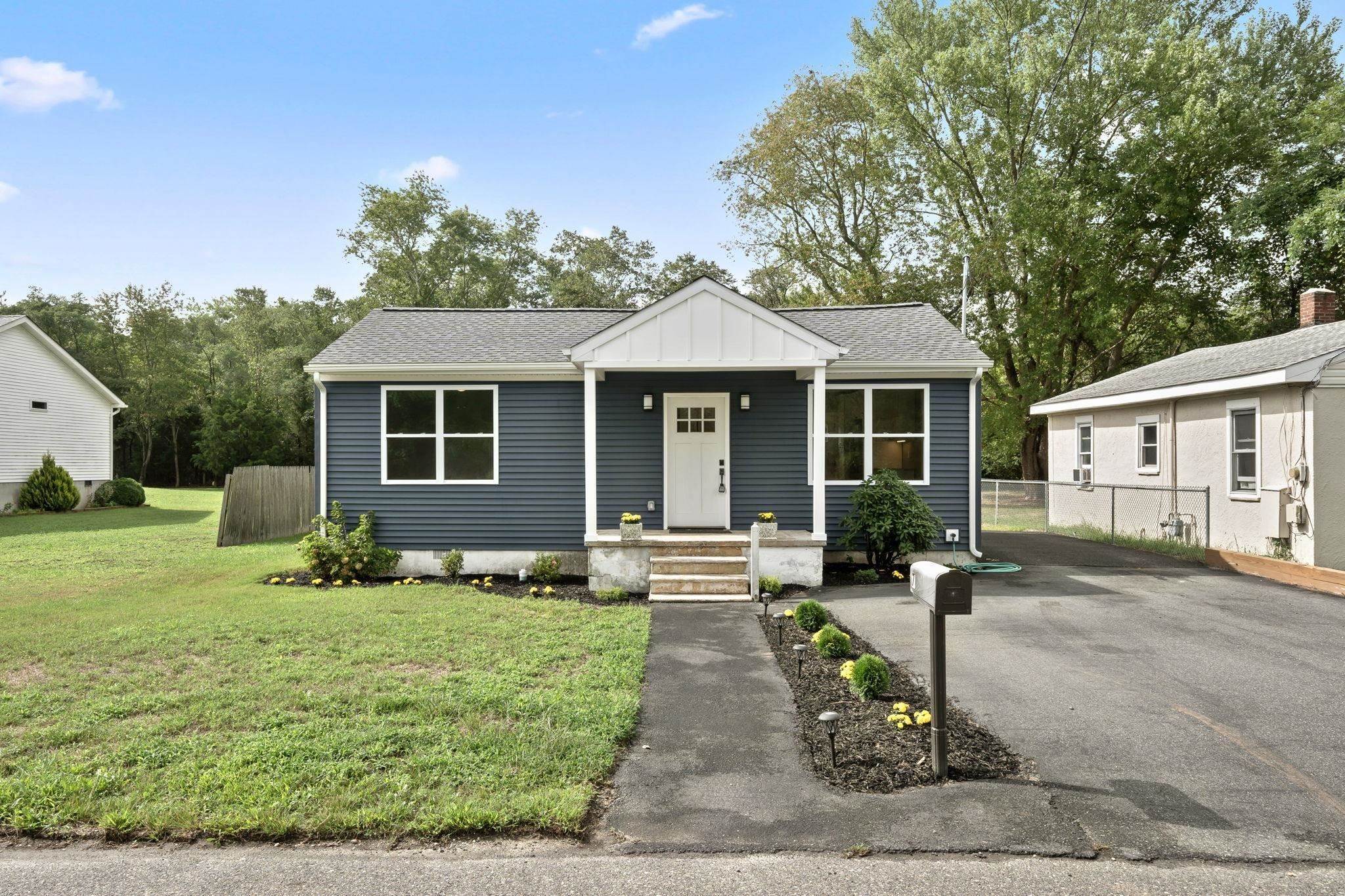 Single Family Homes 为 销售 在 7 Cochran Street Whitesboro, 新泽西州 08210 美国