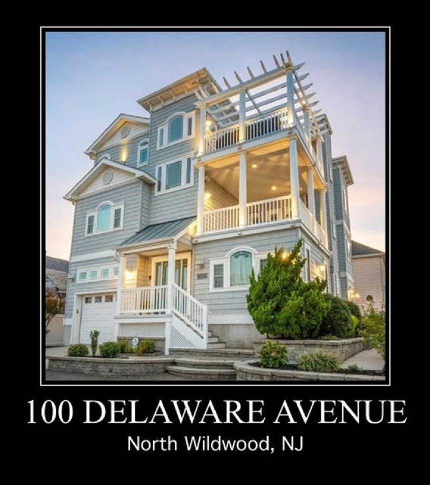 Single Family Homes por un Venta en 100 Delaware Avenue North Wildwood, Nueva Jersey 08260 Estados Unidos