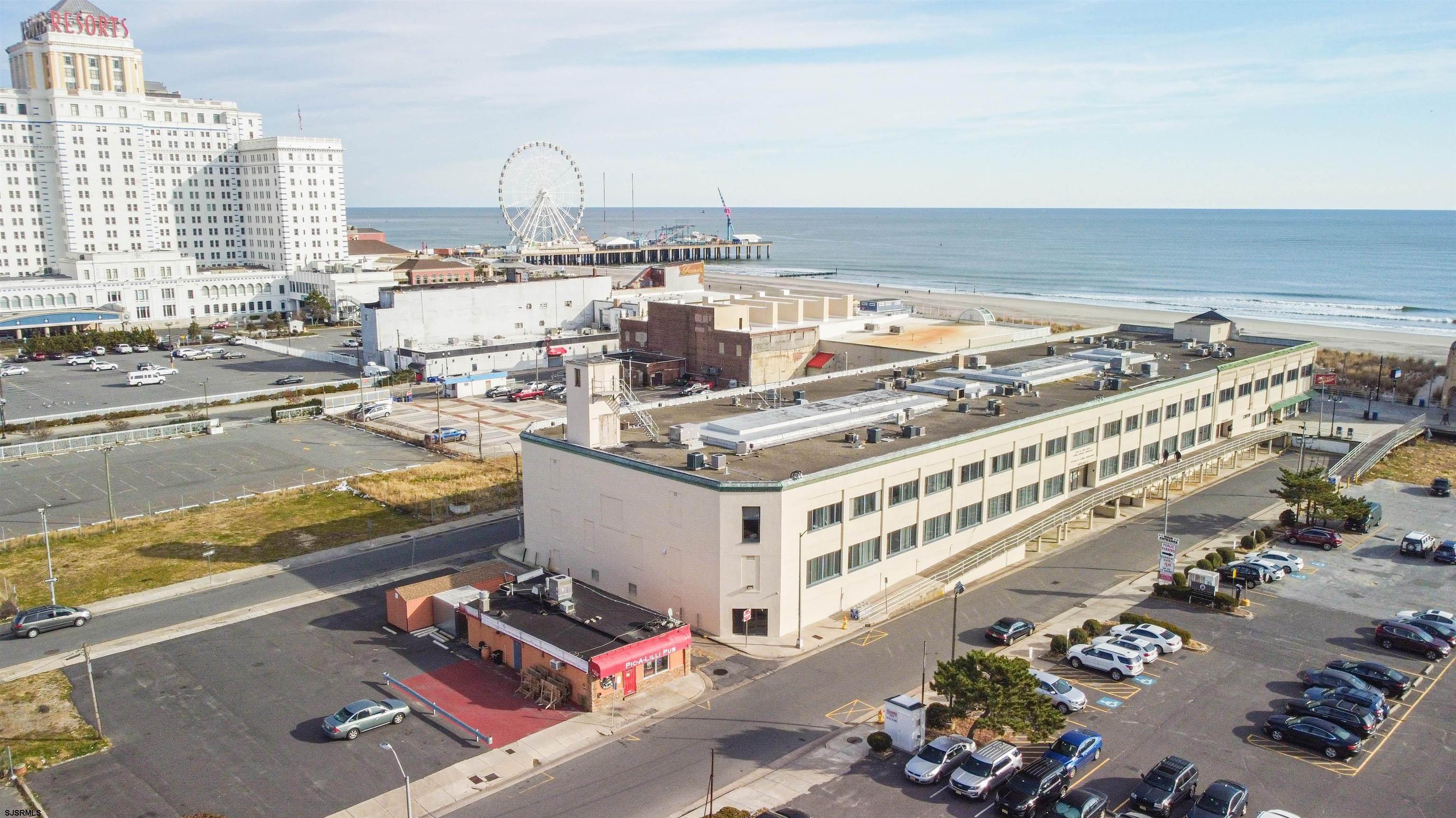 15. Commercial for Sale at 229 S Tennessee Avenue Atlantic City, New Jersey 08401 United States