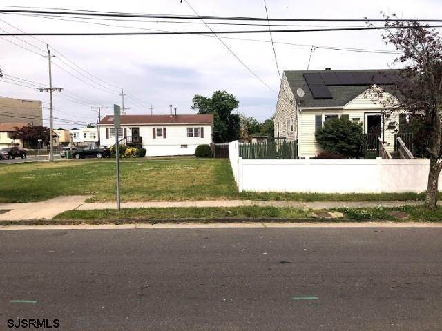 2. Single Family Homes for Sale at 1013 N Michigan Avenue Atlantic City, New Jersey 08401 United States