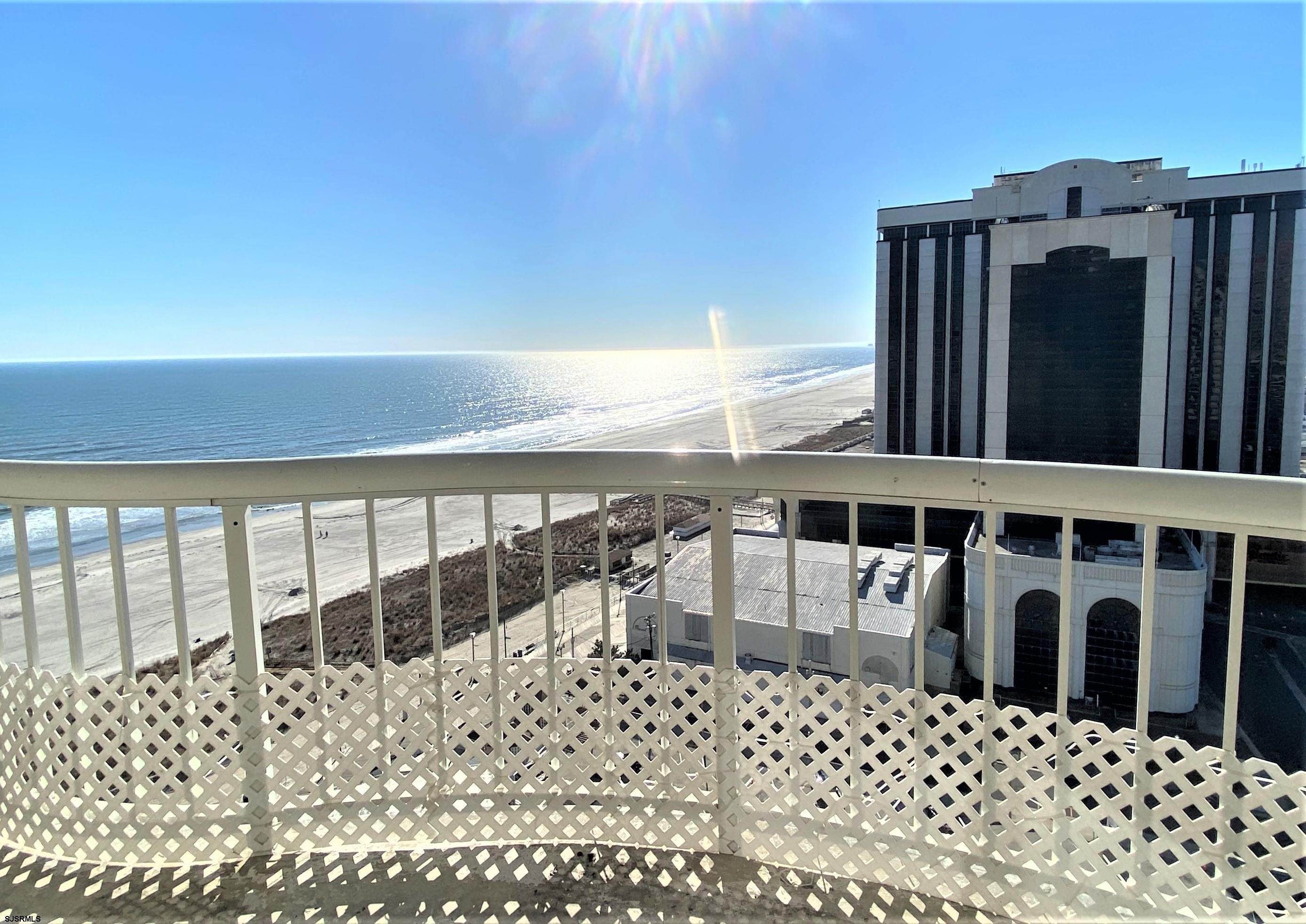 7. Condominiums for Sale at 3101 BOARDWALK #1703-2 Atlantic City, New Jersey 08401 United States