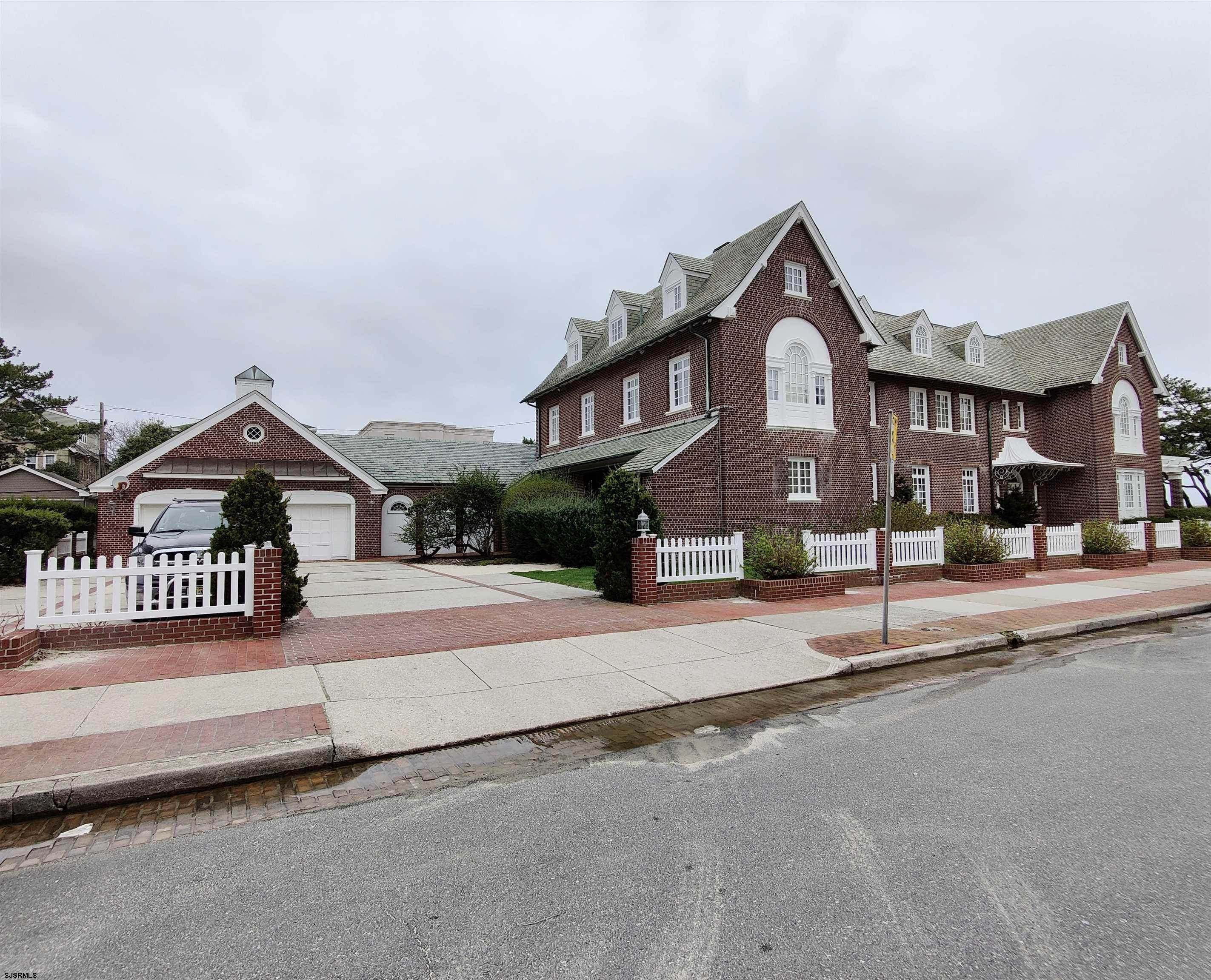 3. Single Family Homes at 111 S Cornwall Avenue Ventnor, New Jersey 08406 United States