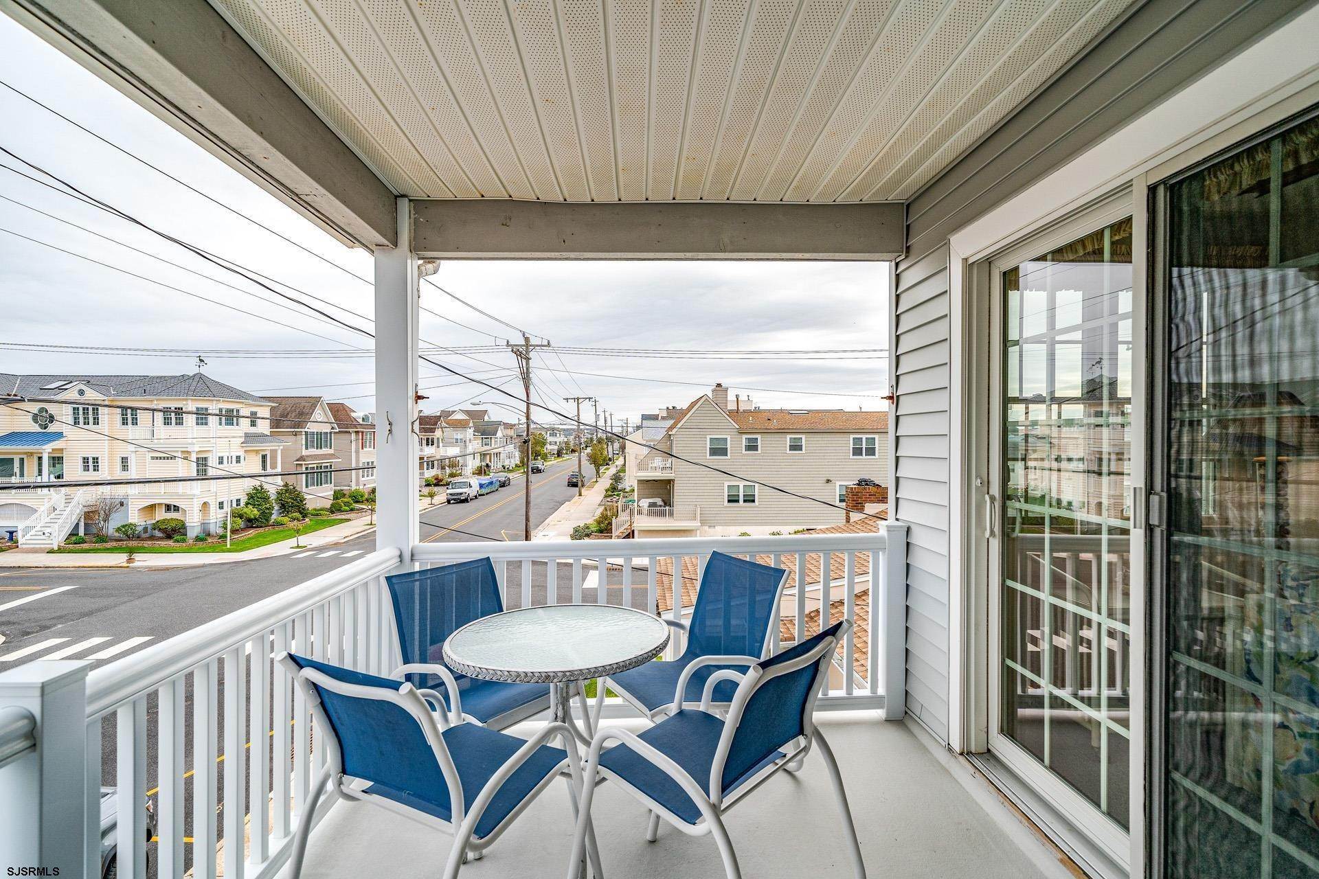 11. Condominiums for Sale at 5058 Asbury Avenue Ocean City, New Jersey 08226 United States