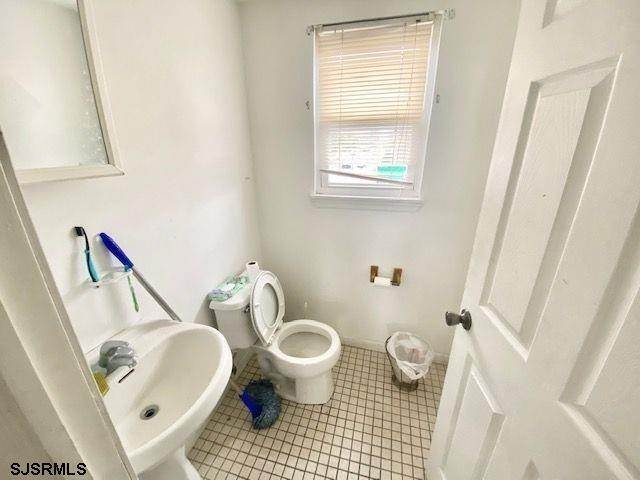 6. Single Family Homes for Sale at 206 N South Carolina Avenue Atlantic City, New Jersey 08401 United States