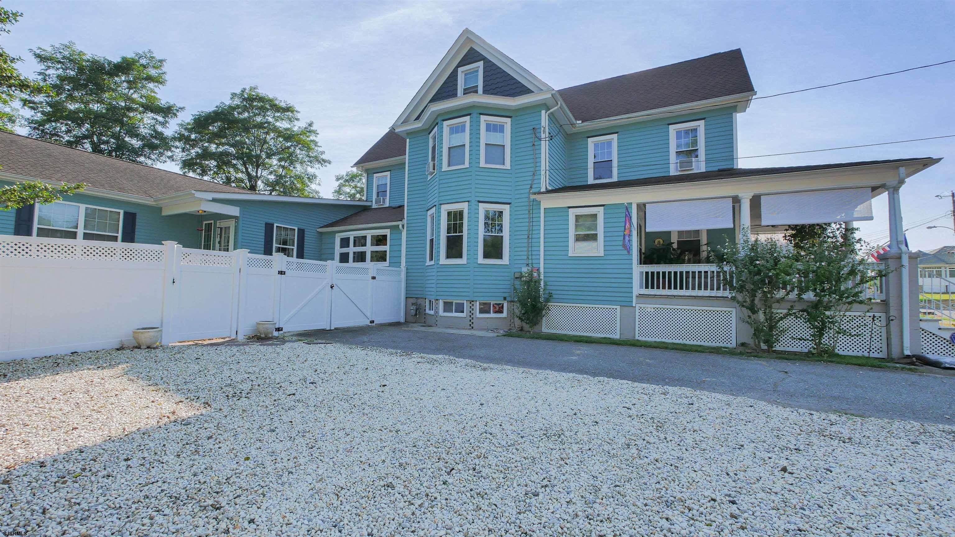Single Family Homes для того Продажа на 15 W Bolton Avenue Absecon, Нью-Джерси 08201 Соединенные Штаты