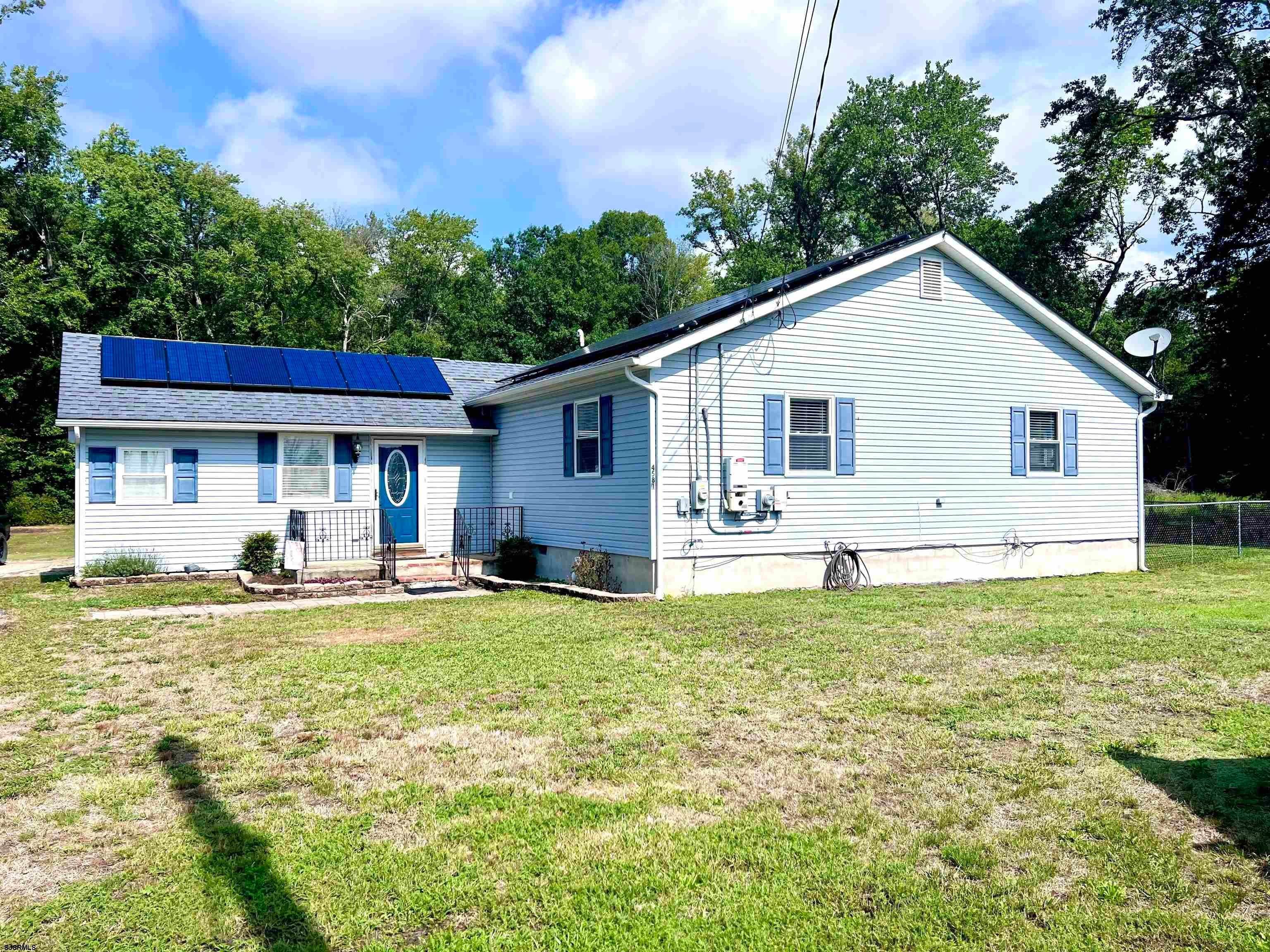 Single Family Homes для того Продажа на 4581 Route 47 Hwy Delmont, Нью-Джерси 08314 Соединенные Штаты
