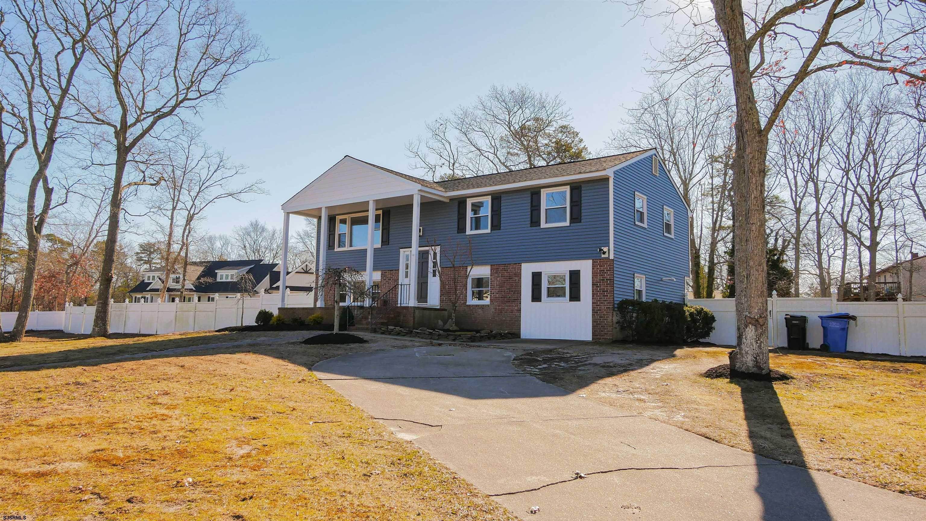 Single Family Homes 为 销售 在 38 White Oak Drive 巴勒莫, 新泽西州 08230 美国