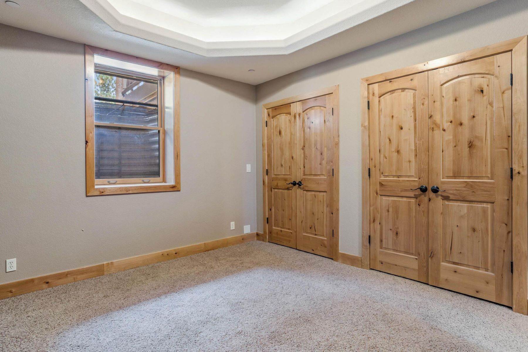 40. Single Family Homes для того Продажа на Tranquil Colorado Mountain Living at its Finest 11561 Shimley Road Golden, Колорадо 80403 Соединенные Штаты